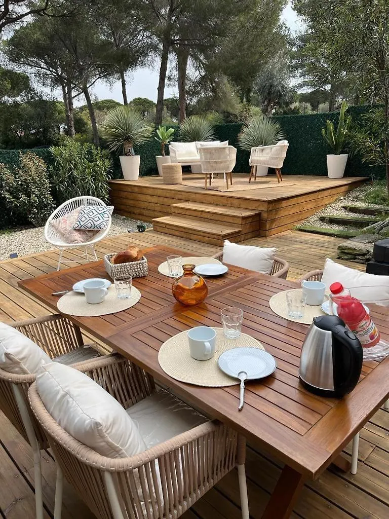Holiday home Maison Elegante & Cozy, 5Mn Des Plages & St Tropez Gassin